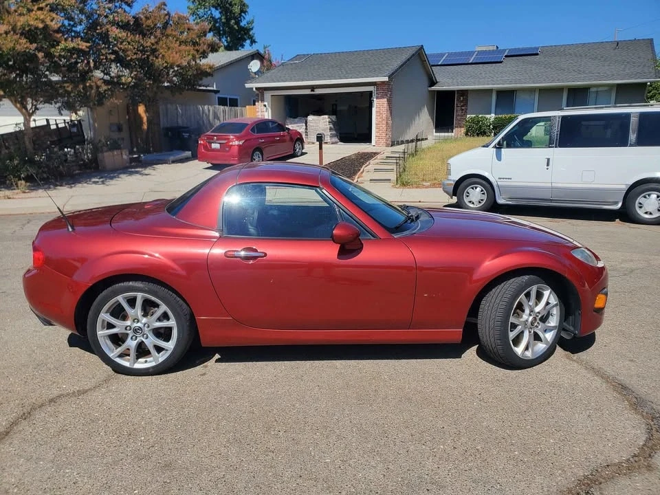 2015 Mazda NC MX-5 Miata - Image 3 of 13