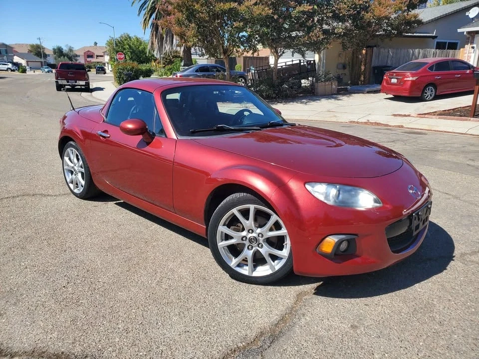 2015 Mazda NC MX-5 Miata - Image 2 of 13