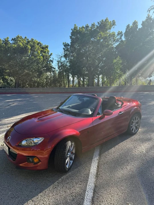 2015 Mazda NC MX-5 Miata - Image 14 of 15