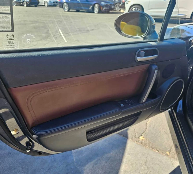 2015 Mazda NC MX-5 Miata - Image 4 of 8