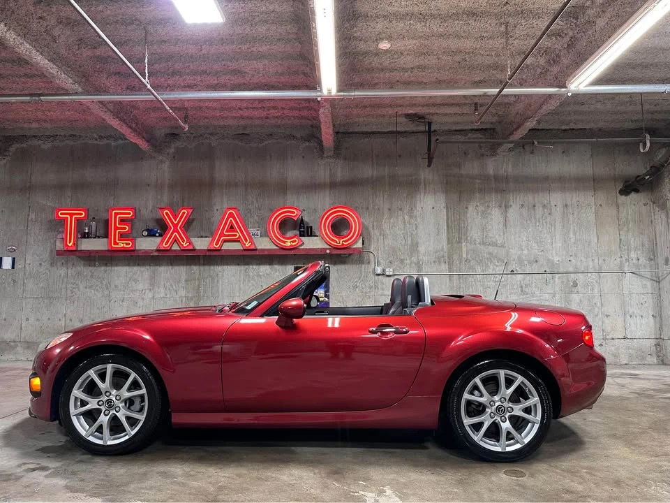2015 Mazda NC MX-5 Miata - Image 2 of 18