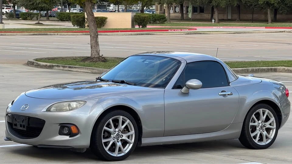 2015 Mazda NC MX-5 Miata - Image 12 of 19