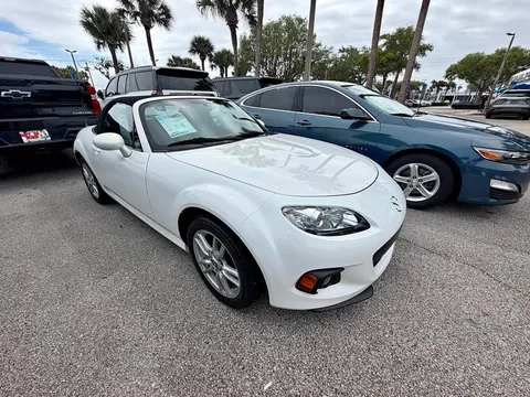 2015 Mazda MX-5 Miata Sport