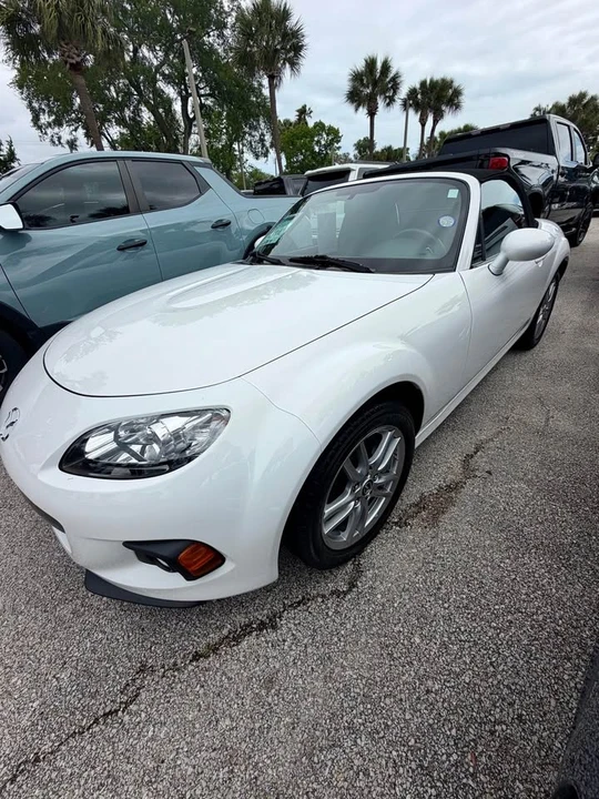 2015 Mazda NC MX-5 Miata - Image 3 of 5