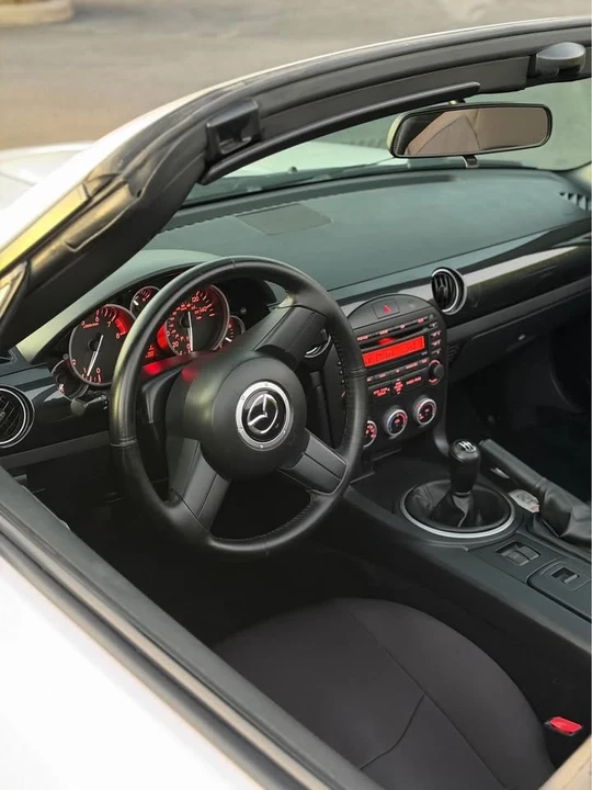 2015 Mazda NC MX-5 Miata - Image 7 of 9