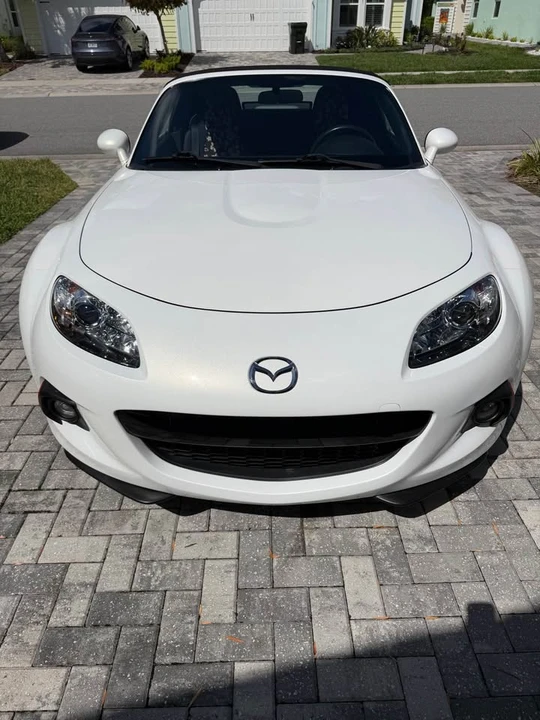 2015 Mazda NC MX-5 Miata - Image 9 of 11