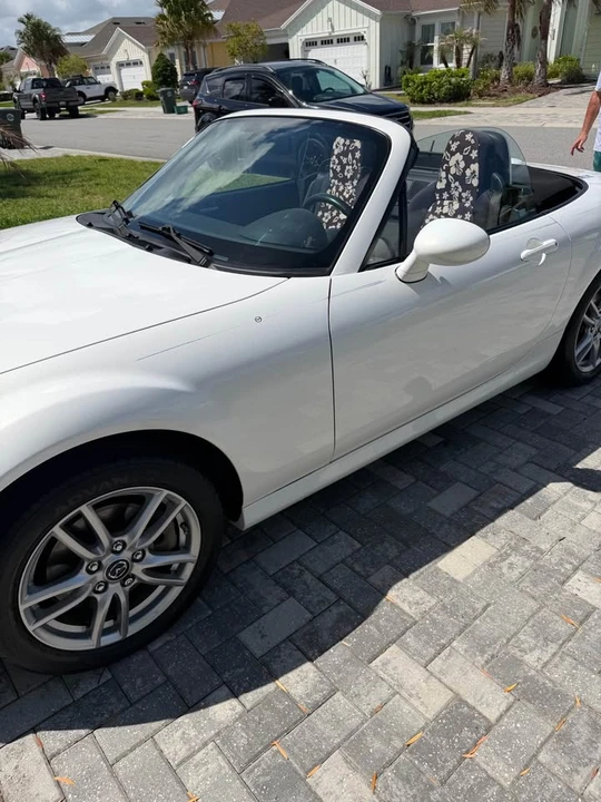 2015 Mazda NC MX-5 Miata - Image 8 of 11