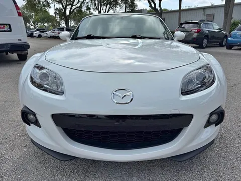 2015 Mazda MX-5 Miata Sport