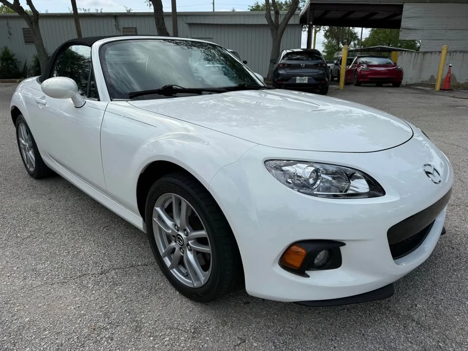 2015 Mazda NC MX-5 Miata - Image 6 of 8