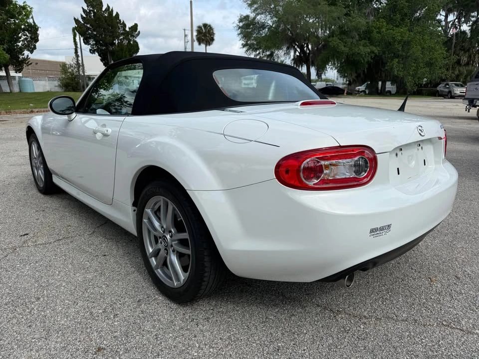 2015 Mazda NC MX-5 Miata - Image 3 of 8