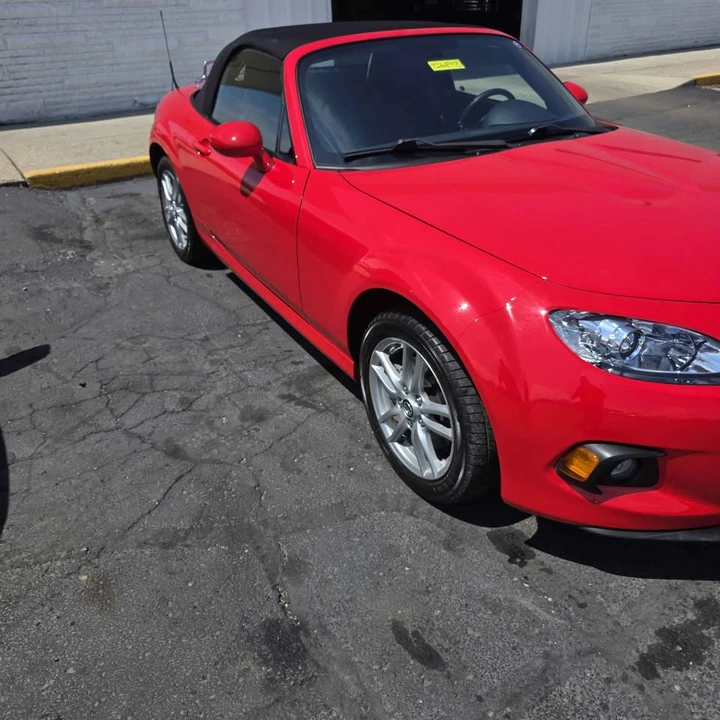 2015 Mazda NC MX-5 Miata - Image 3 of 13