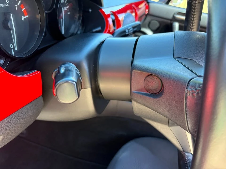 2015 Mazda NC MX-5 Miata - Image 15 of 18