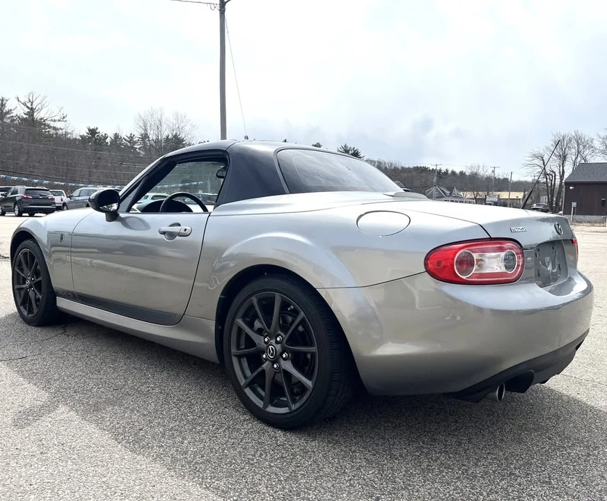 2015 Mazda NC MX-5 Miata - Image 5 of 17
