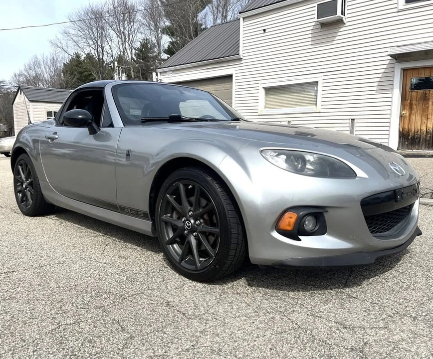 2015 Mazda NC MX-5 Miata - Image 2 of 17