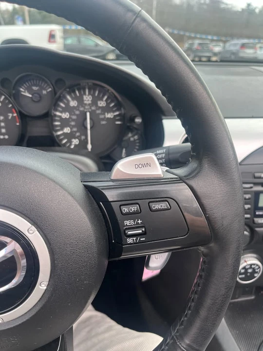 2015 Mazda NC MX-5 Miata - Image 11 of 17