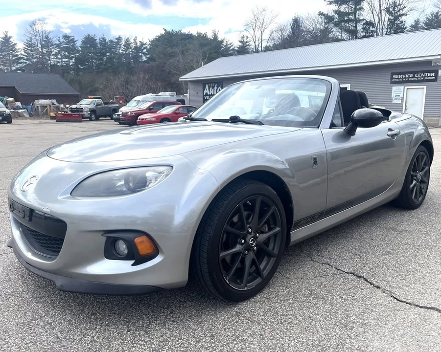 2015 Mazda NC MX-5 Miata - Image 15 of 16