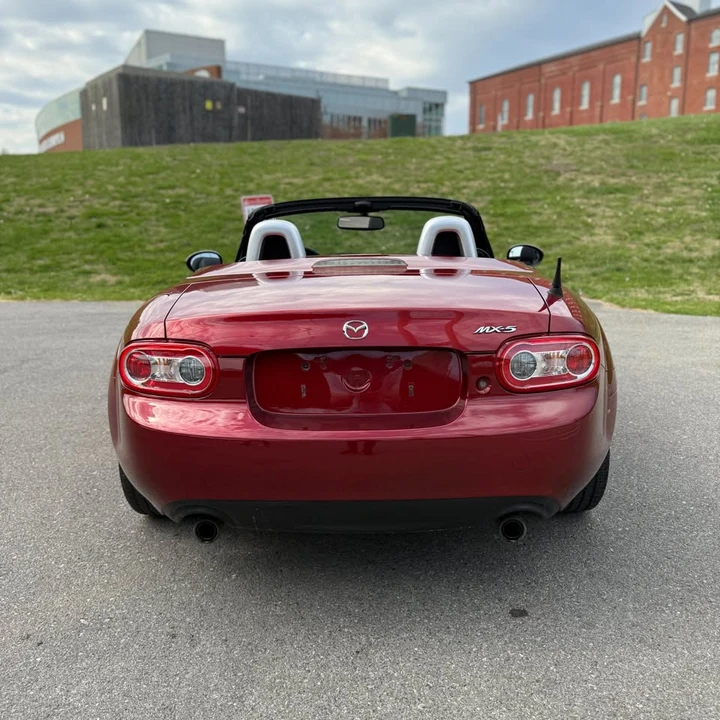 2015 Mazda NC MX-5 Miata - Image 11 of 20