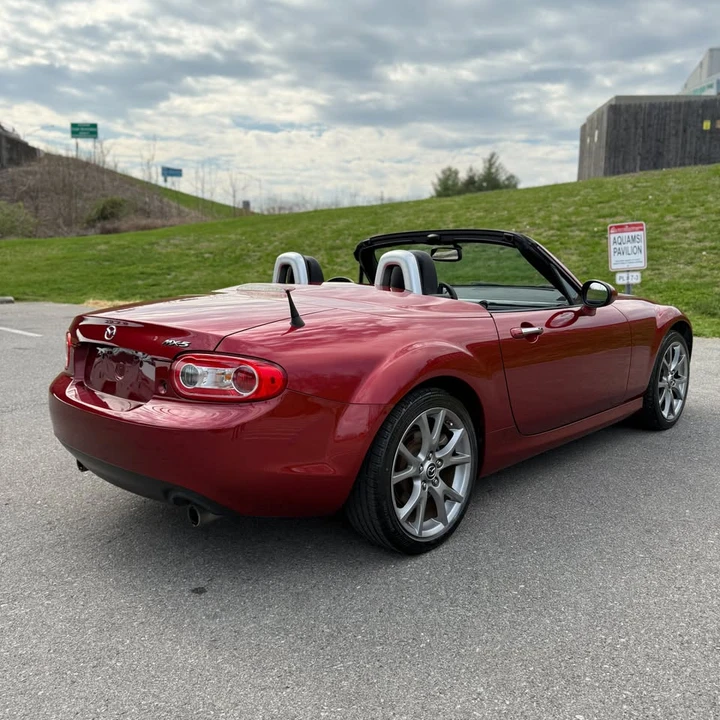 2015 Mazda NC MX-5 Miata - Image 10 of 20