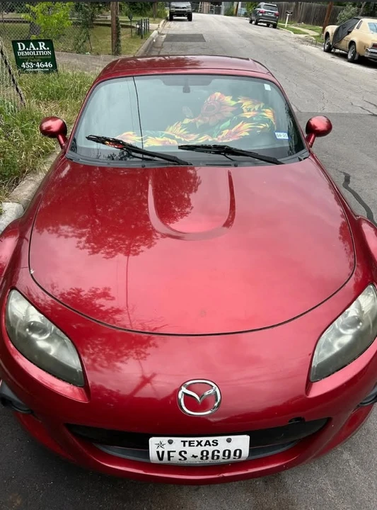 2015 Mazda NC MX-5 Miata - Image 4 of 17