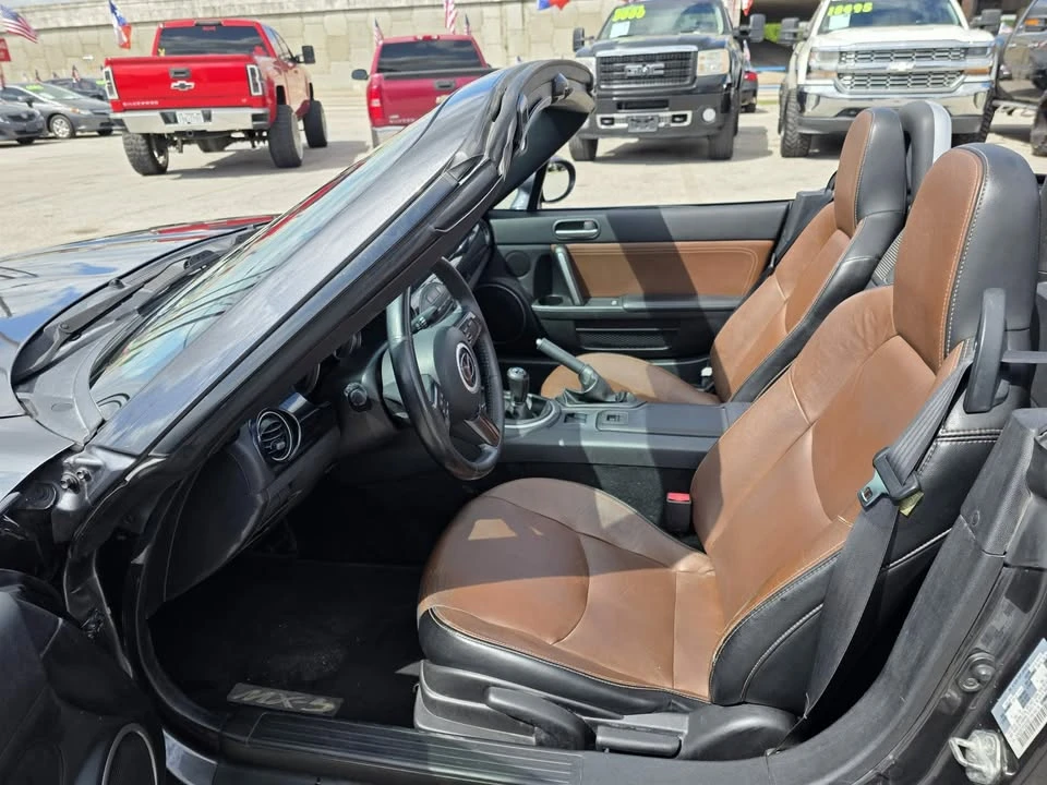 2015 Mazda NC MX-5 Miata - Image 13 of 17