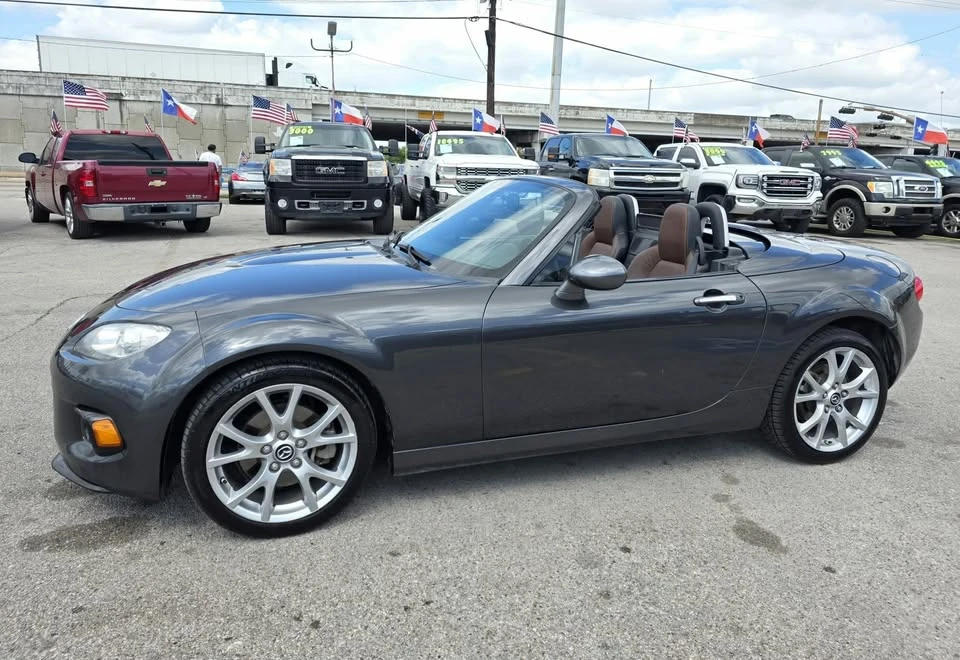 2015 Mazda NC MX-5 Miata - Image 4 of 17