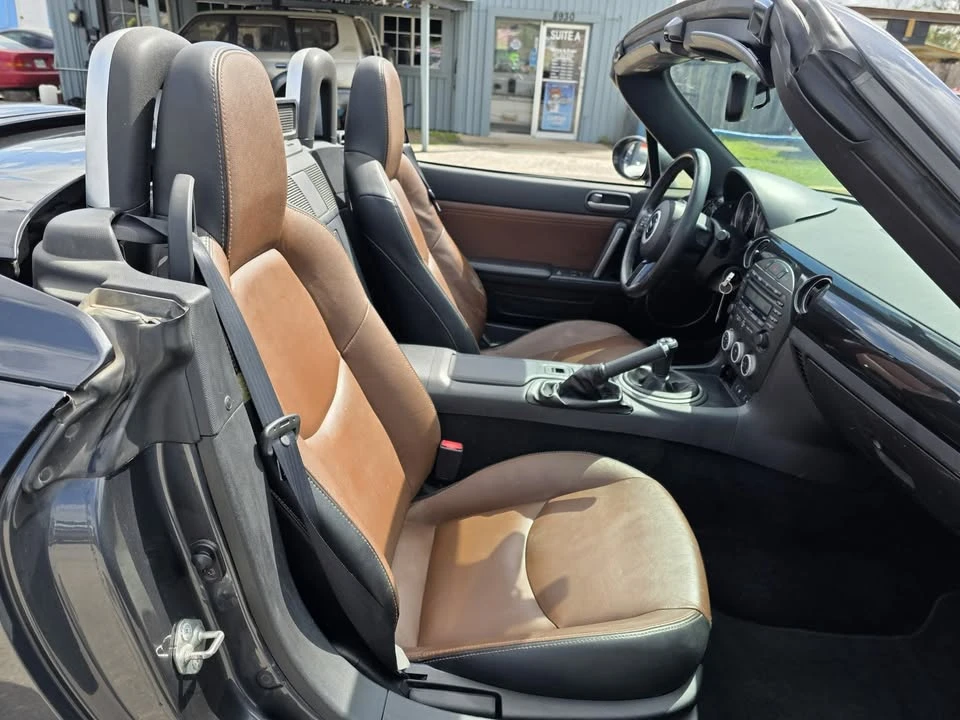 2015 Mazda NC MX-5 Miata - Image 14 of 17