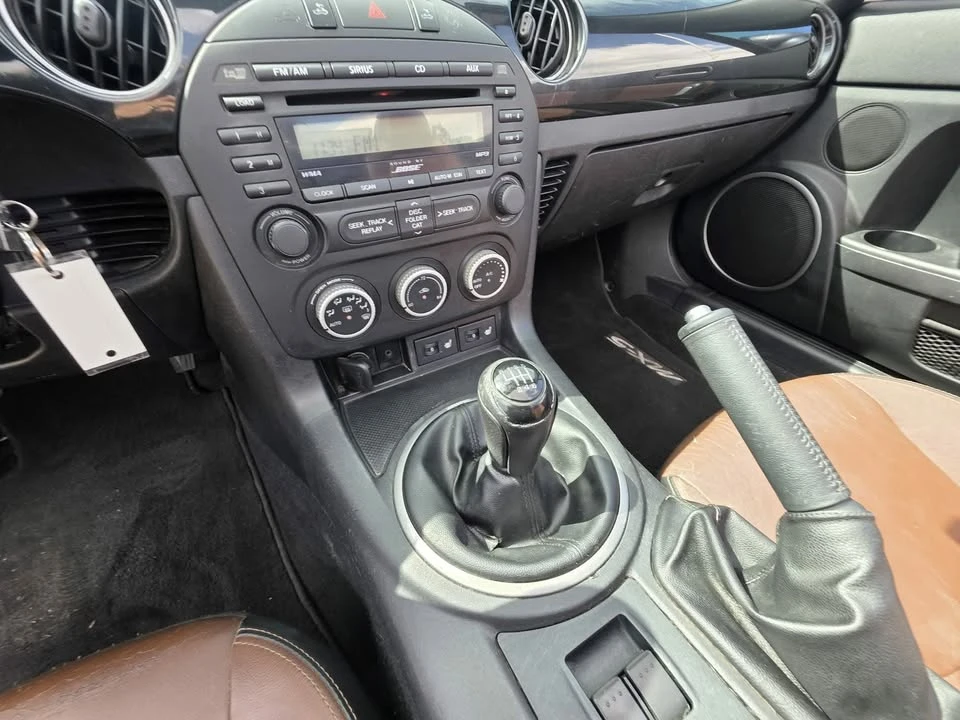 2015 Mazda NC MX-5 Miata - Image 15 of 17