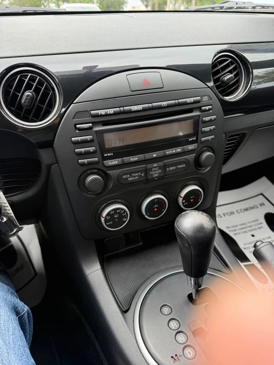 2015 Mazda NC MX-5 Miata - Image 5 of 5