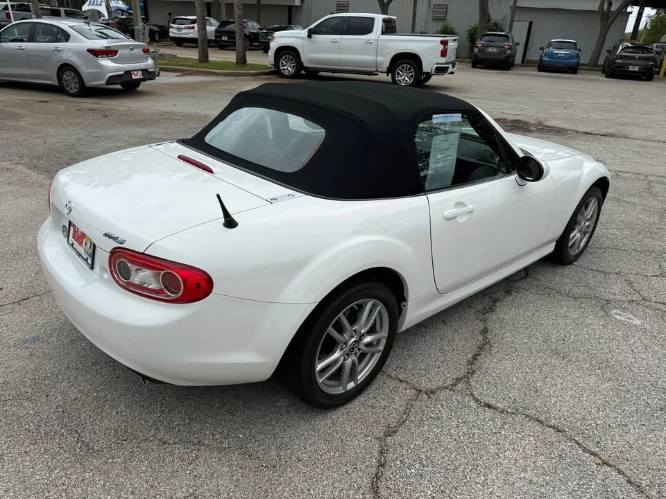 2015 Mazda NC MX-5 Miata - Image 2 of 5