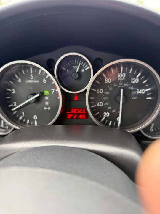 2015 Mazda NC MX-5 Miata - Image 4 of 5