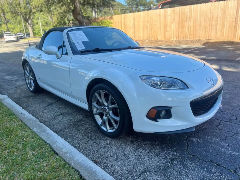 2015 Mazda ND MX-5 Miata - Image 8 of 9