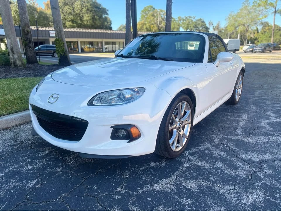 2015 Mazda ND MX-5 Miata - Image 2 of 9