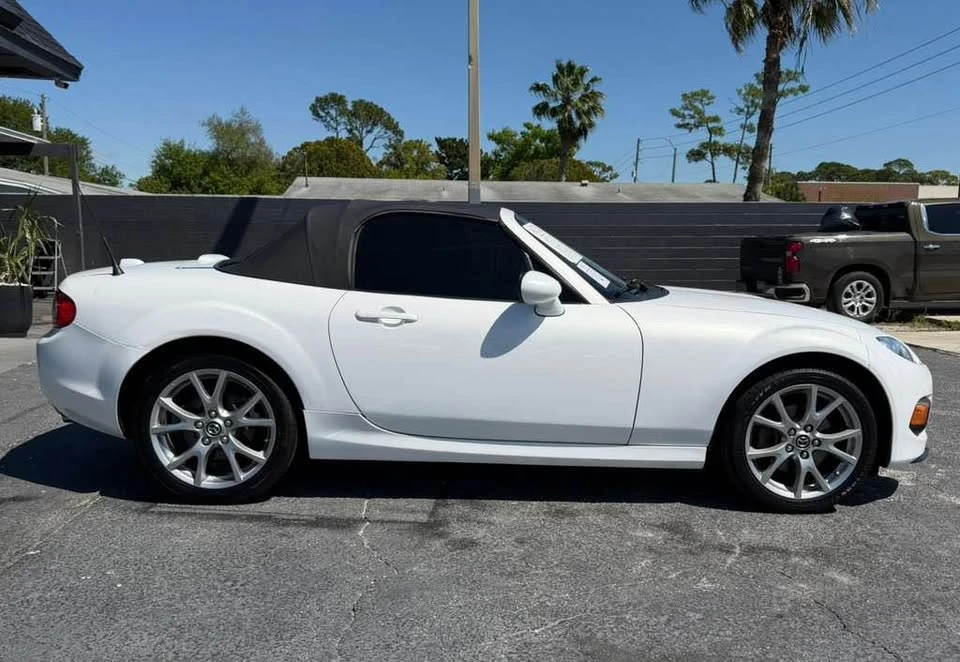 2015 Mazda ND MX-5 Miata - Image 8 of 20