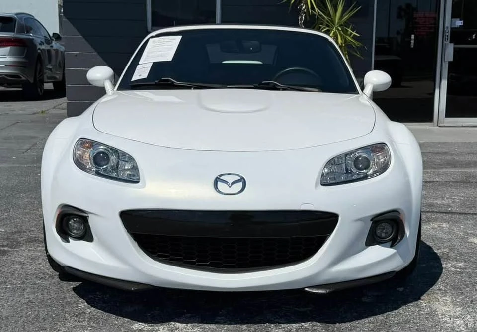 2015 Mazda ND MX-5 Miata - Image 2 of 20