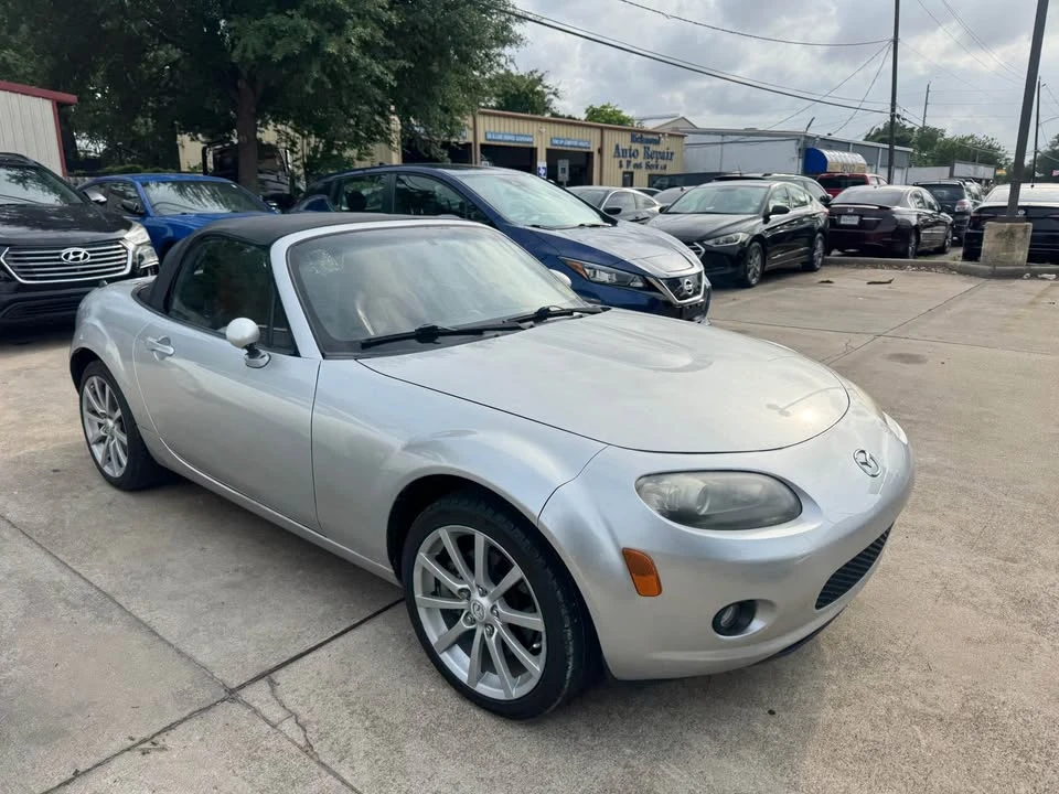 2015 Mazda NC MX-5 Miata - Image 6 of 7