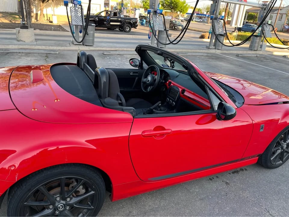 2015 Mazda NC MX-5 Miata - Image 4 of 12
