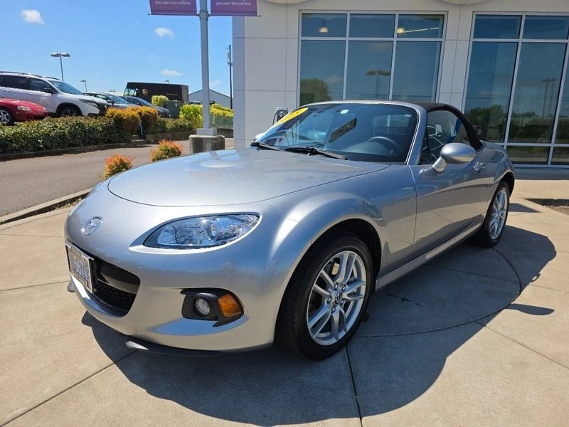 2015 Mazda NC MX-5 Miata - Image 2 of 19