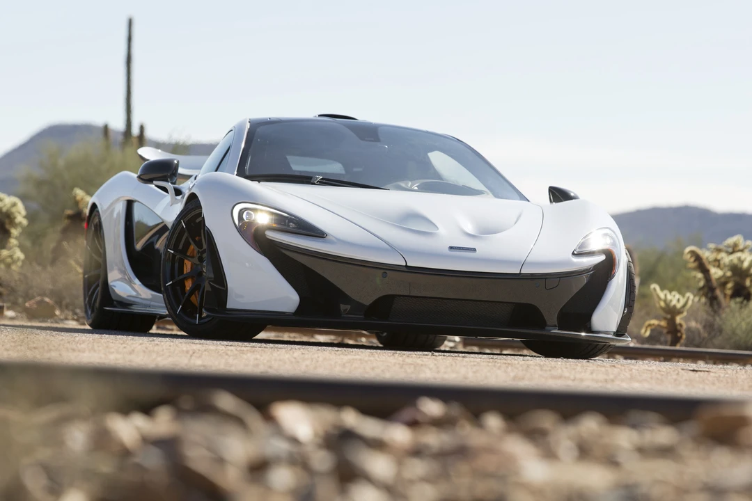 2015 McLaren P1 - Image 6 of 31