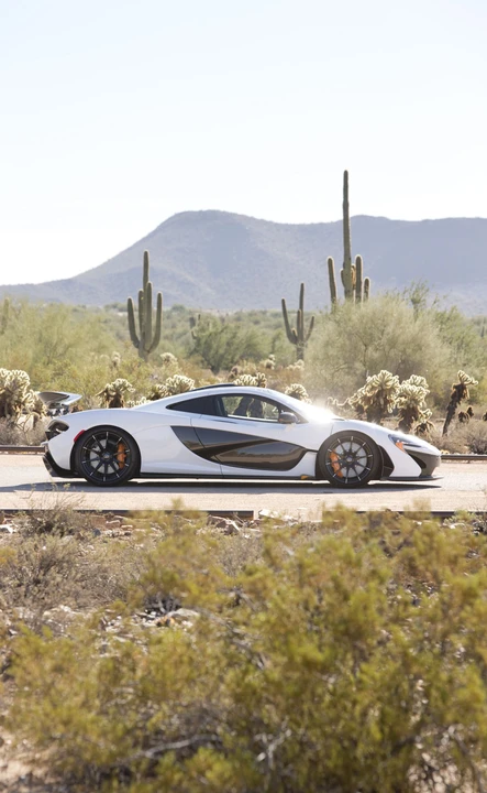 2015 McLaren P1 - Image 4 of 31
