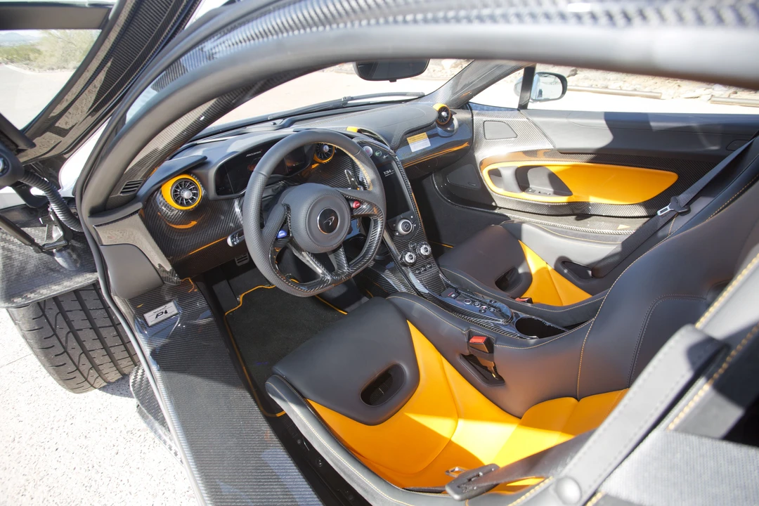 2015 McLaren P1 - Image 13 of 31