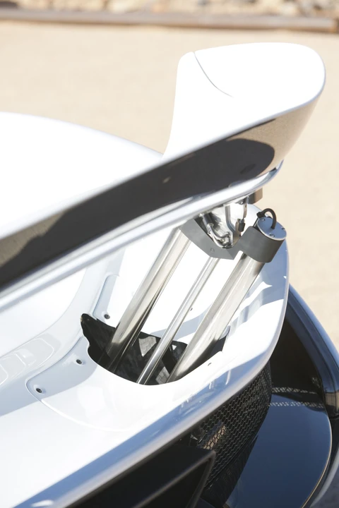 2015 McLaren P1 - Image 25 of 31