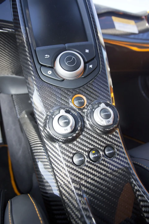 2015 McLaren P1 - Image 11 of 31