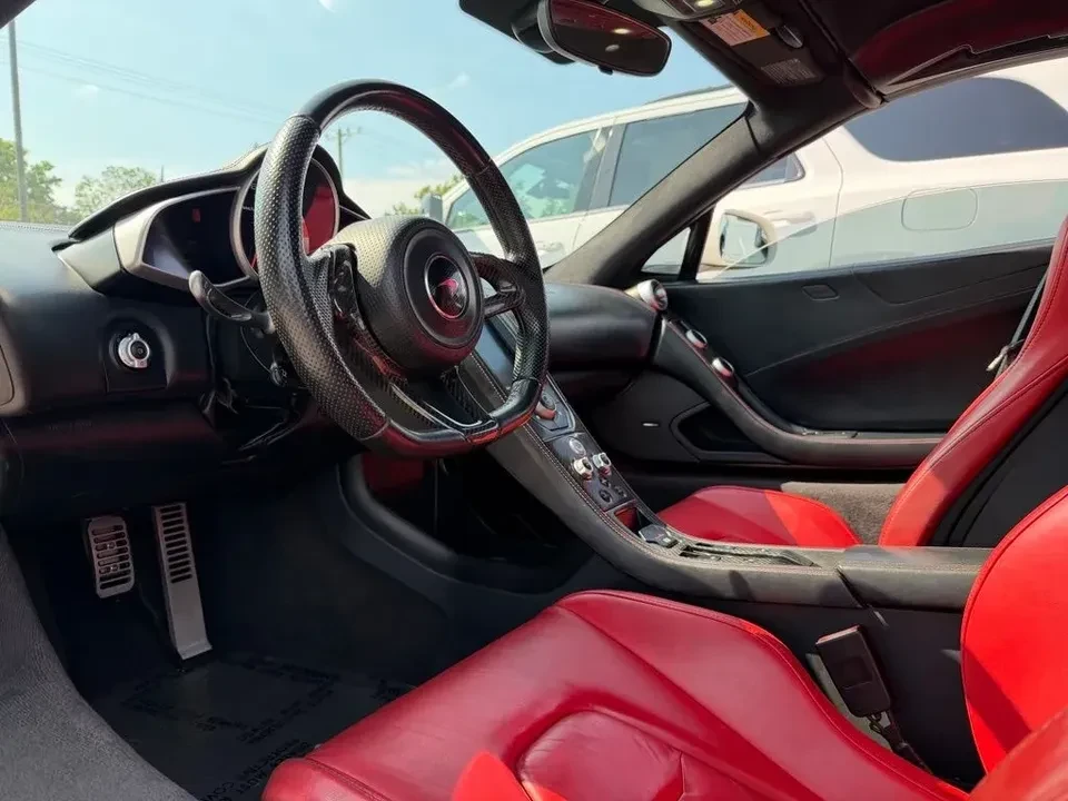 2015 McLaren 650S Coupe - Image 2 of 20