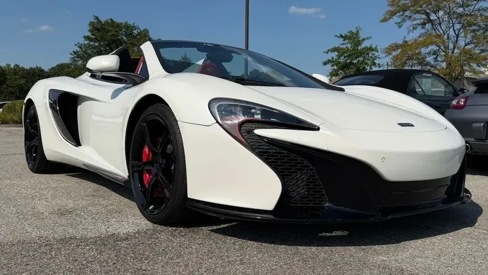 2015 McLaren 650S Coupe - Image 13 of 20