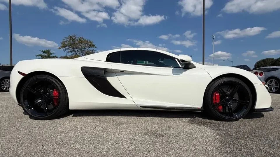 2015 McLaren 650S Coupe - Image 9 of 20