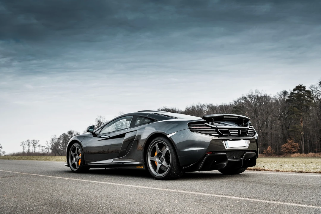2015 McLaren 650S Coupe - Image 10 of 31