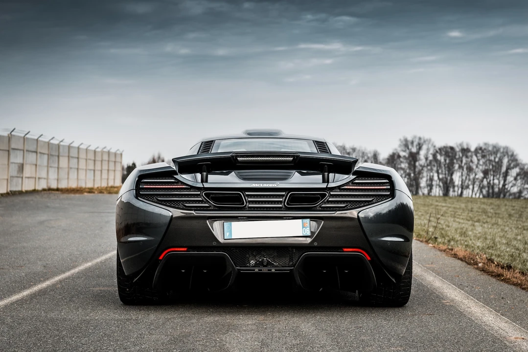 2015 McLaren 650S Coupe - Image 5 of 31
