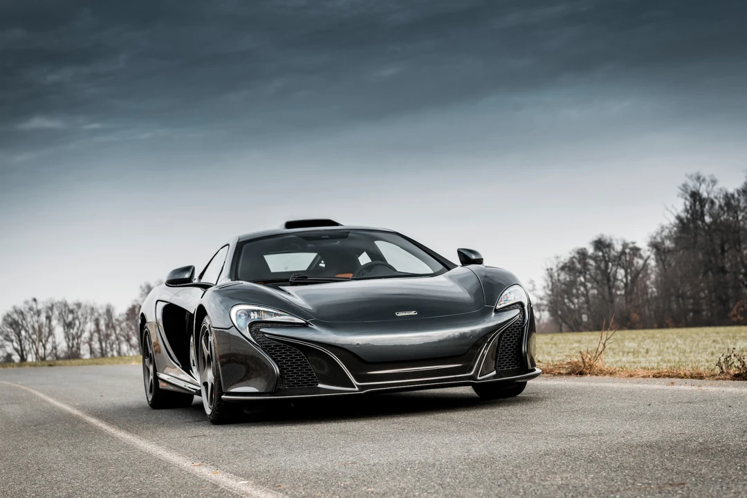 2015 McLaren 650S Coupe - Image 19 of 31