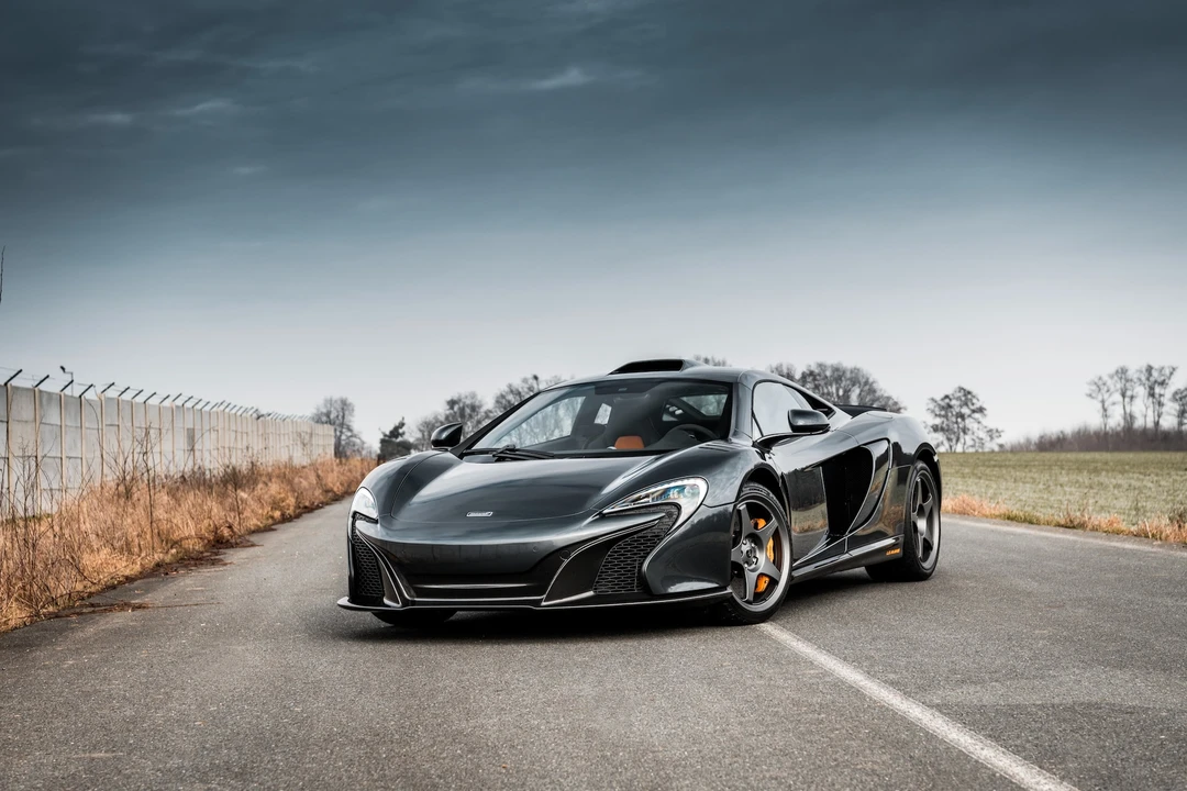 2015 McLaren 650S Coupe - Image 3 of 31