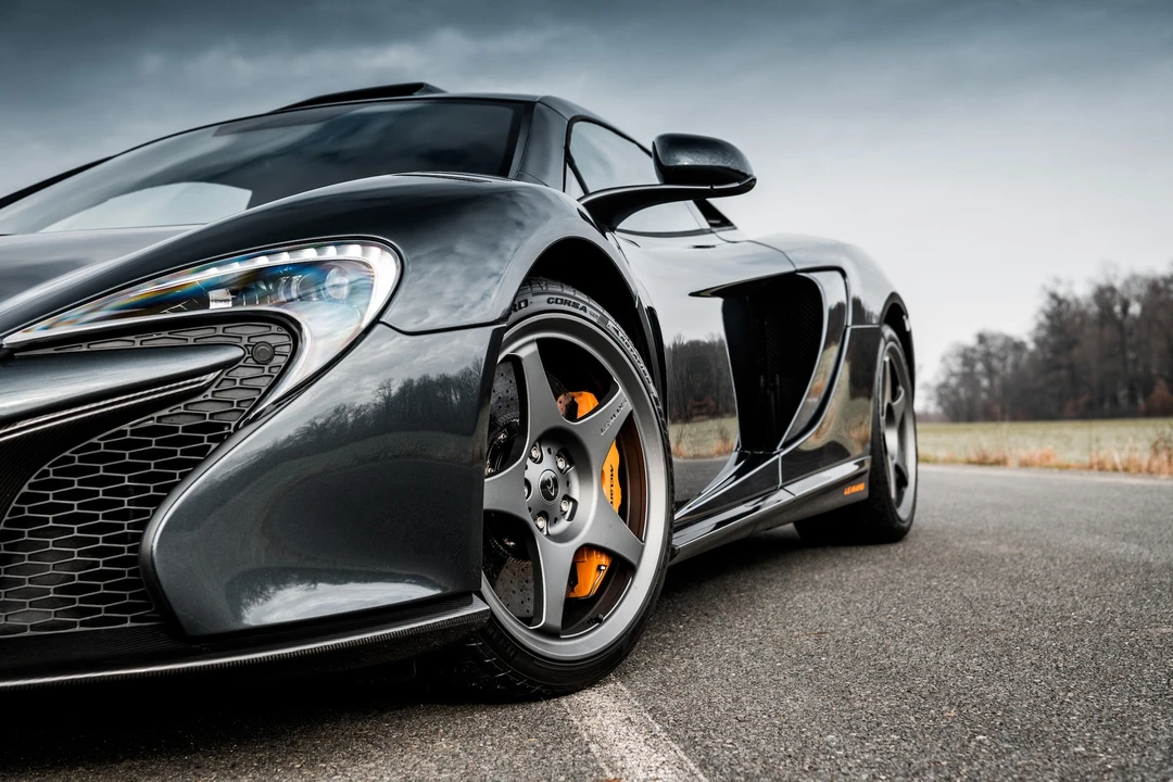 2015 McLaren 650S Coupe - Image 25 of 31